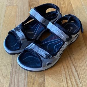 Like new Ecco sandals womens size 11 (EU 42)